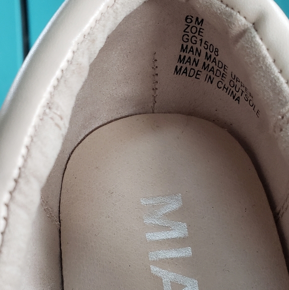 MIA Zoe Blush Slip On Sneakers - Picture 7 of 7